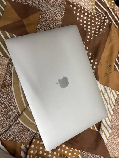 MacBook Pro 2020 (Intel i5) – FOR PARTS ONLY