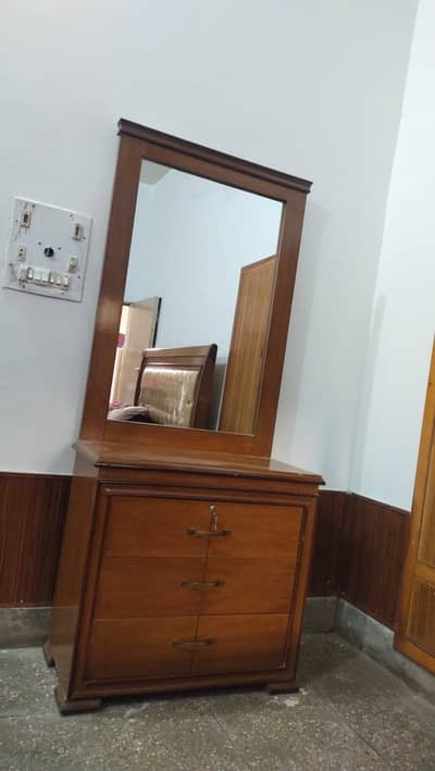 Wooden Dressing Table