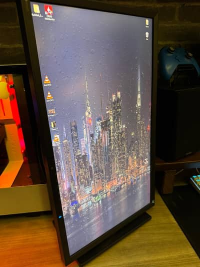 Gaming accesories - XBOX Controller + Monitor 1080p + Keyboard + Mouse