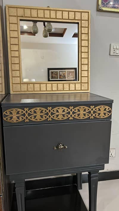 console table with mirror