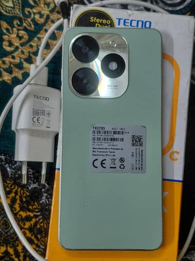 Tecno spark 20c