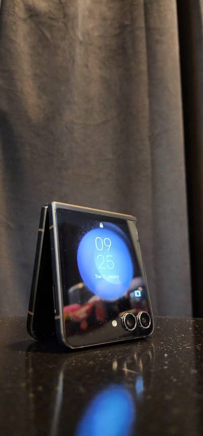 Samsung Z Flip 5