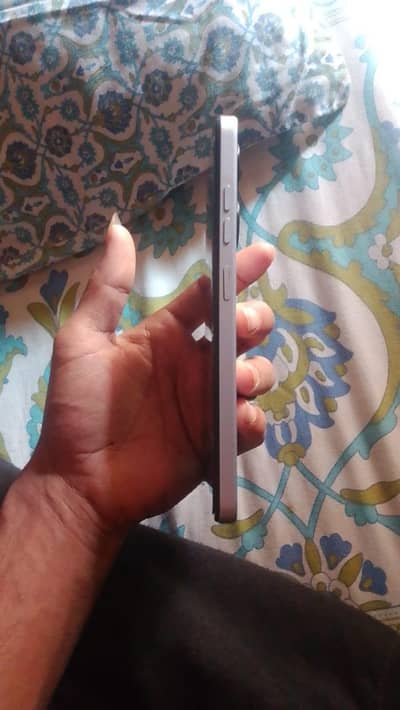 Tecno spark 20c urgent sale