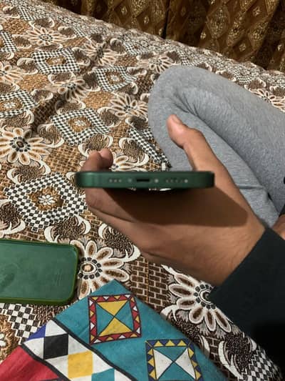 Iphone 13 jv 128gb (88 health)