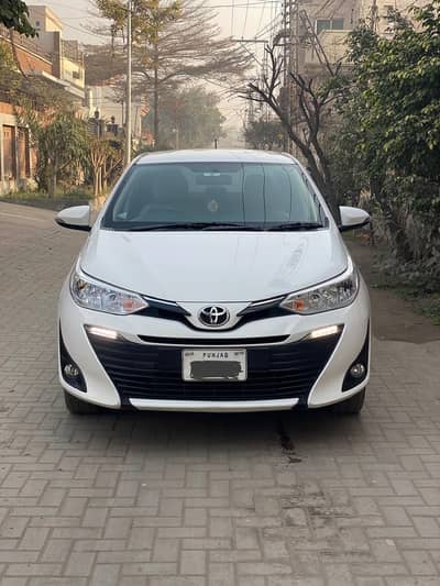 Toyota Yaris ATIV CVT X 1.5 2021