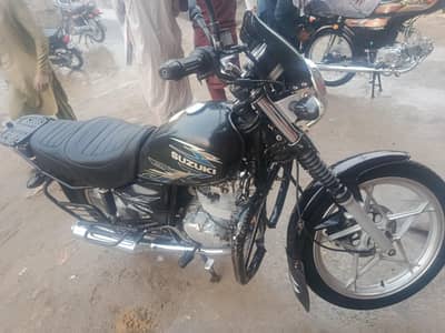 Suzuki GS 150 SE  2021/11 month