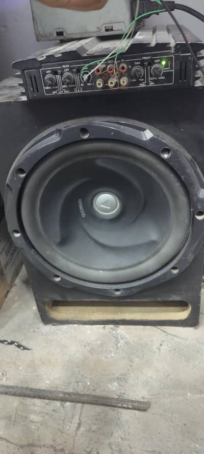 kenwood Bassar + 2 speaker ± amp 4 chanal