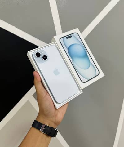 Iphone 15 Factory unlock waterpack non active 4 months sim time