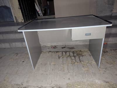 office table brand new