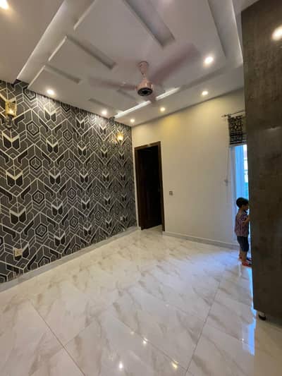 3 Marla LUXURY Living Awaits Outclass Double-Storey House In Al Kabir Town Phase 2