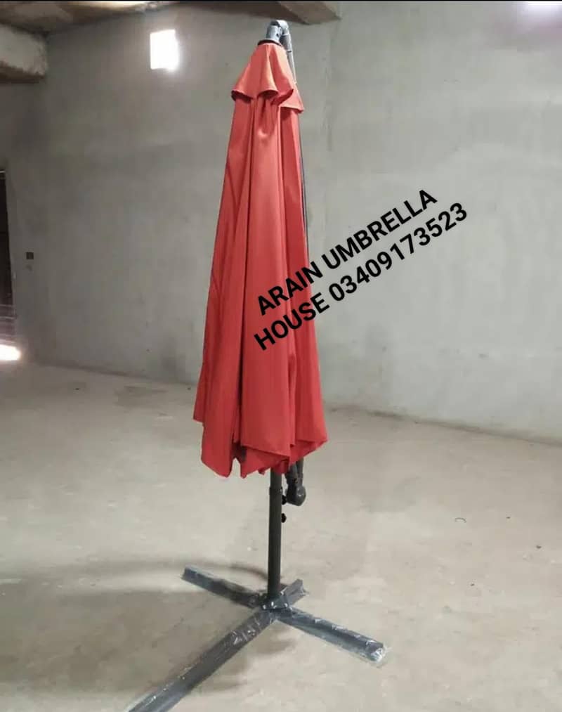 Side pool umbrella 1