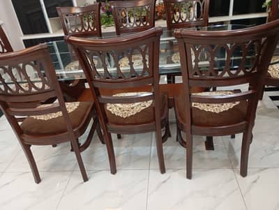 8 seater dining table with chairs excellent condition