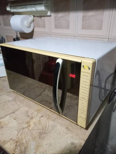 importe microwave one  and grill best condition