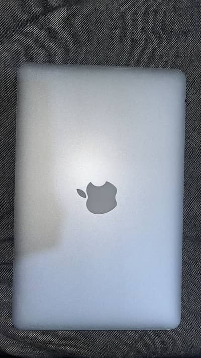 Macbook Air 2015 urgent sale