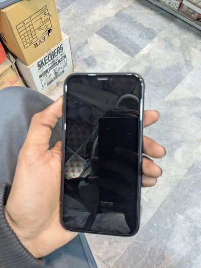 iPhone Xr good condition