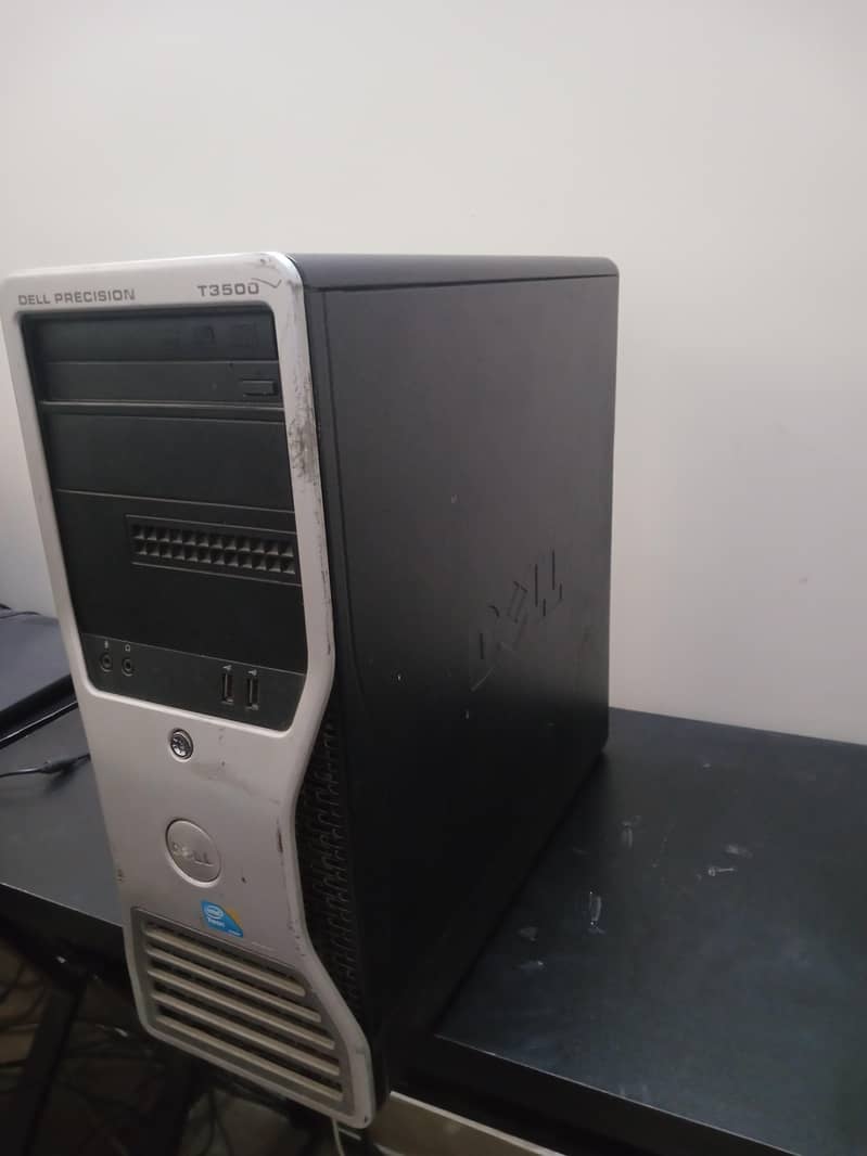 Dell Precision T3500 | E5520 Xeon Processor 0