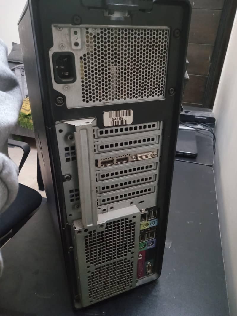Dell Precision T3500 | E5520 Xeon Processor 1