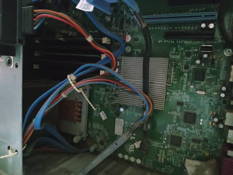 Dell Precision T3500 | E5520 Xeon Processor 5