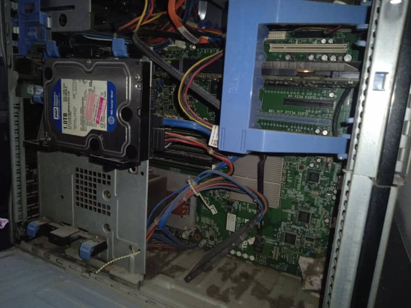 Dell Precision T3500 | E5520 Xeon Processor 6