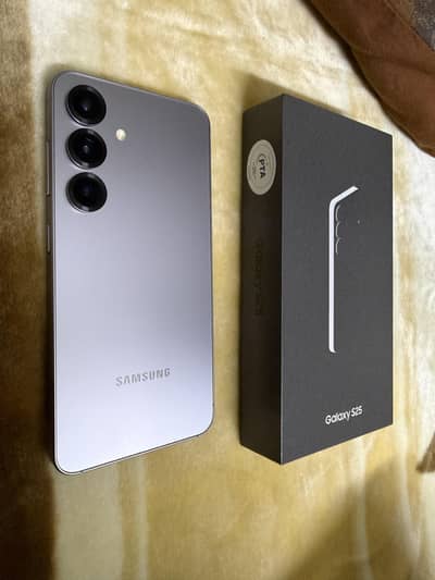 S25 Official PTA Approved 12/512 GB 1 month used