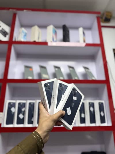 iPhone 13 Box Pack Non Active