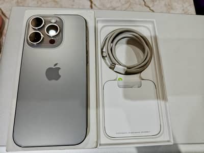 iphone 15 pro jv with box natural titanium 10/10 condition 88%bh
