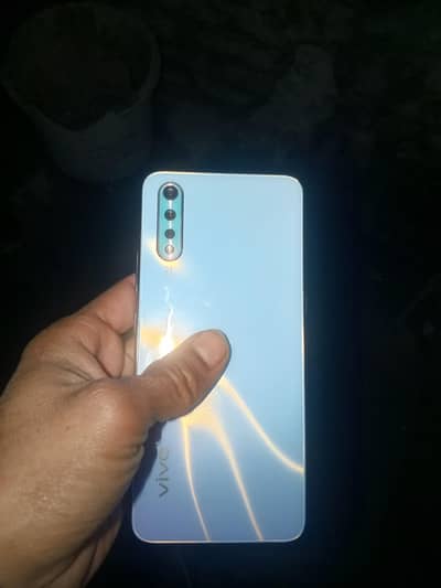 vivo s1 4/128 all ok