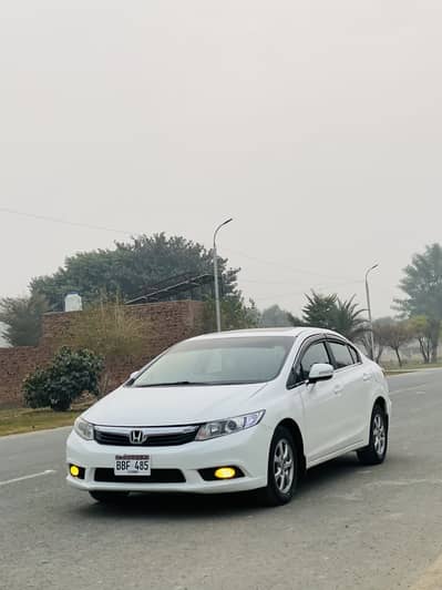 Civic 2014 Top of the line Ug Total Original