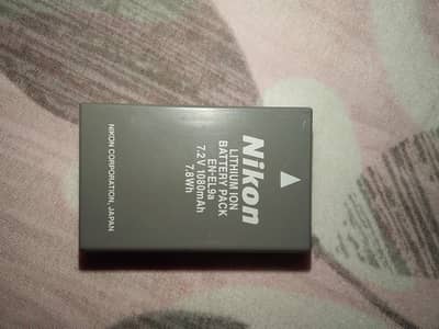 NIKON D300 FOR SALE URGENT