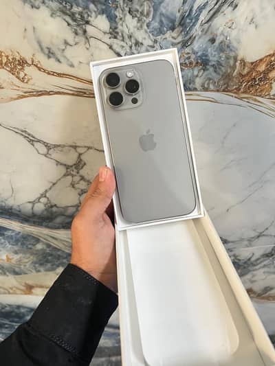 Iphone 15 pro max 256Gb jv with Box waterpack