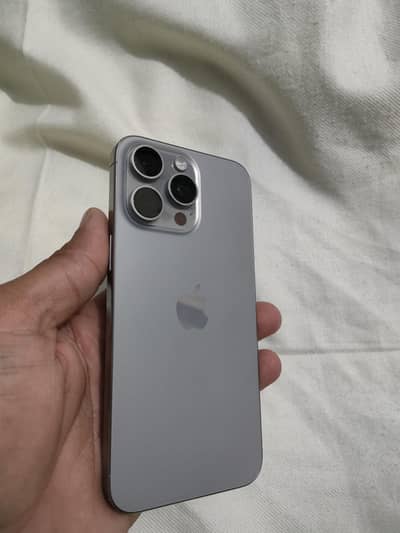 Meet and caleen mobile. with Box and cable