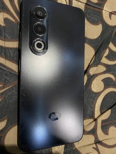 itel s25 used 6 gb ram 128 gb storage  9/10 condition