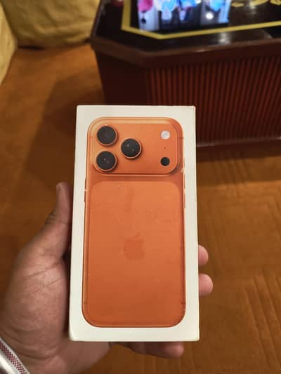 17 pro 256gb LLA Factory unlocked