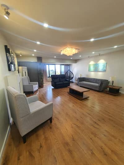 Beautiful Fully Furnished 3 Bedroom Apartments