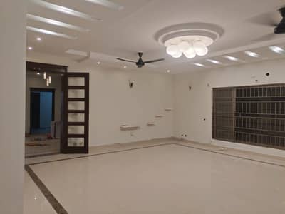 HOUSE FOR RENT SECTOR E 11 SIZE ONE KANAL WITH 20KV SOLER