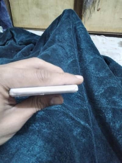 oppo a57 ram4 rom64 all OK pta approved