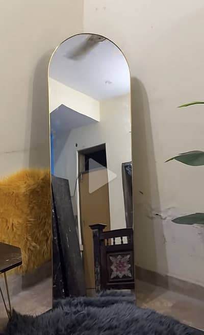 Standing mirror back full in iron
