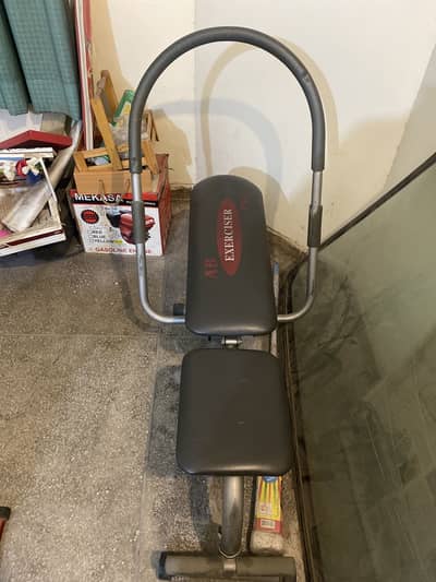 Ab pro exerciser in used condition with rubber band need replacement