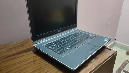 Dell latitude 8GB ram 128GB SSD core i7 and 3rd gen