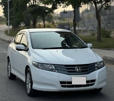 HOnda city 1.5 Aspire manual transmission 2013 model