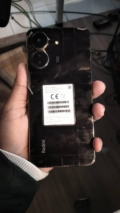 redmi 13C 4+2/128 gb ram