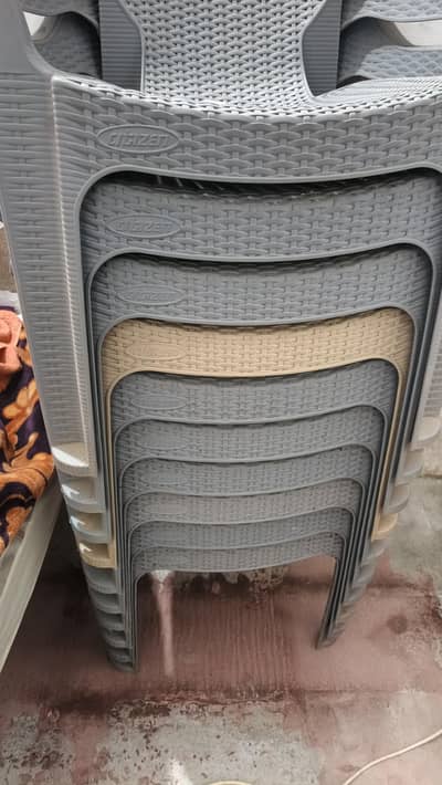 plastic chairs with table.