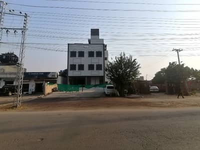 Main Double Road Building Of 1 Kanal Available In Johar Town Phase 2 - Block R