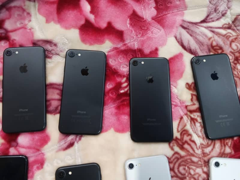 Iphone 7 10/10 Ramadan Mubarak Offer 9