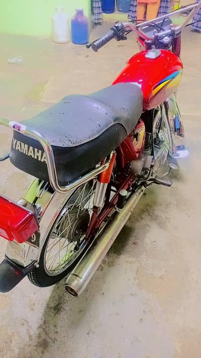 Yamaha yb 100 good condition engine all okay ha new condition ha engki