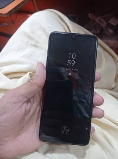 OPPO F15