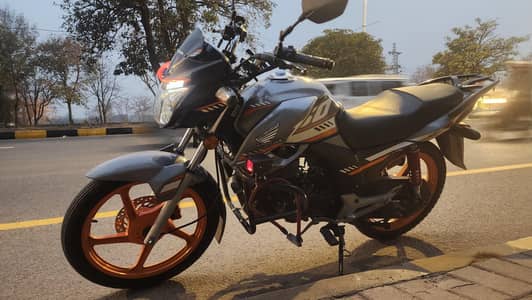 Urgent Sale - Honda CB150F 2025 Special Edition