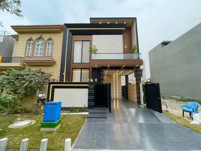 Very Reasonable Price Near to Park Masjid House For Rent in DHA Phase 9