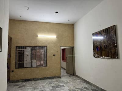 Islamia Park 5 Marla House Up For sale