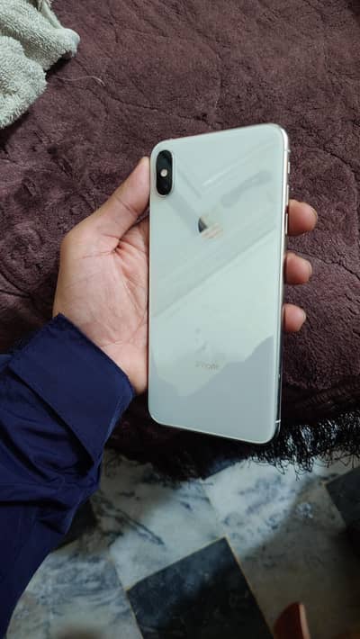 XS Max